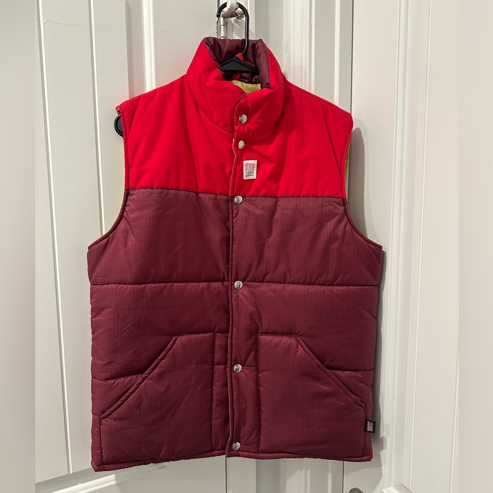 Topo Designs Vest size Medium in perfect condition minus number written on tag.